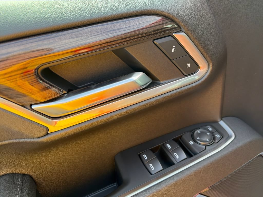 New 2026 Chevrolet Silverado 1500 LT AWD/4WD image 16