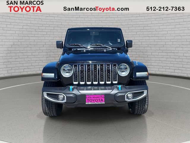 Used 2022 Jeep Wrangler Unlimited Sahara w/ Cold Weather Group image 2