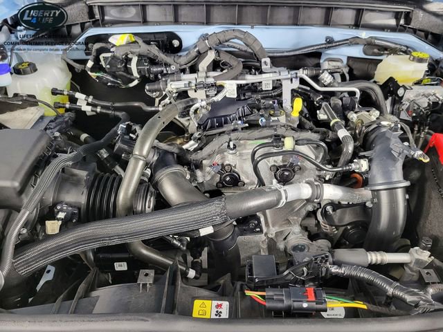 Used 2025 Ford Bronco Heritage Edition AWD/4WD image 36