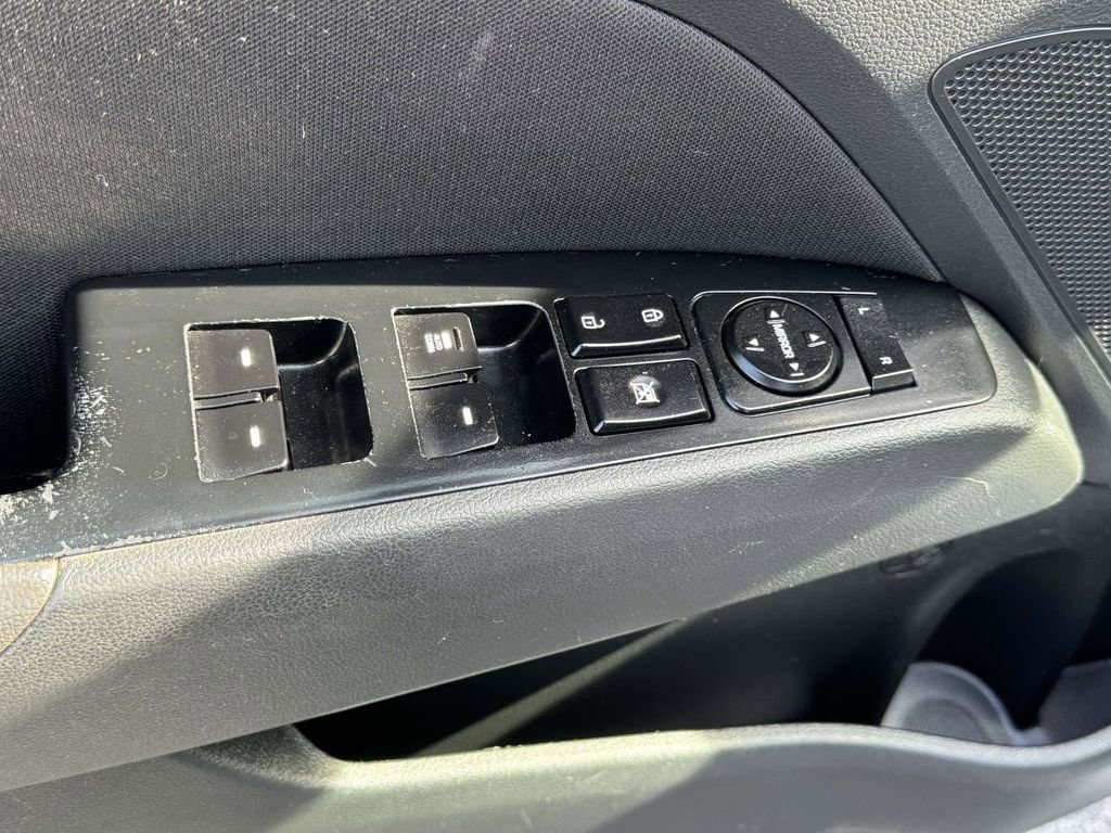 Used 2020 Hyundai Elantra SEL w/ Cargo Package (C1) image 19