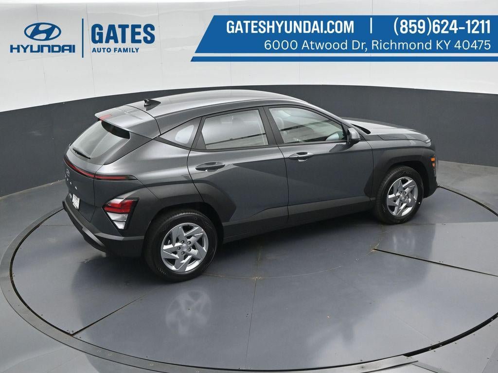 New 2027 Hyundai Kona SE FWD image 44