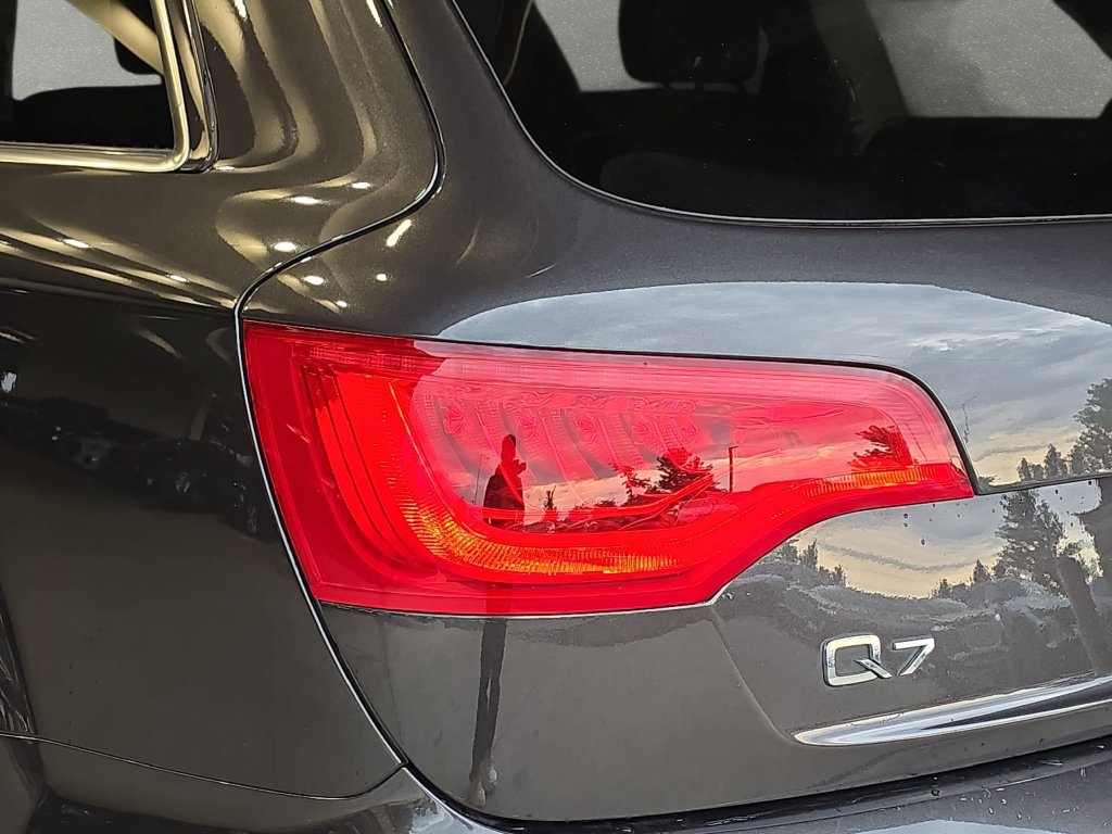 Used 2014 Audi Q7 3.0T Premium Plus AWD/4WD image 32