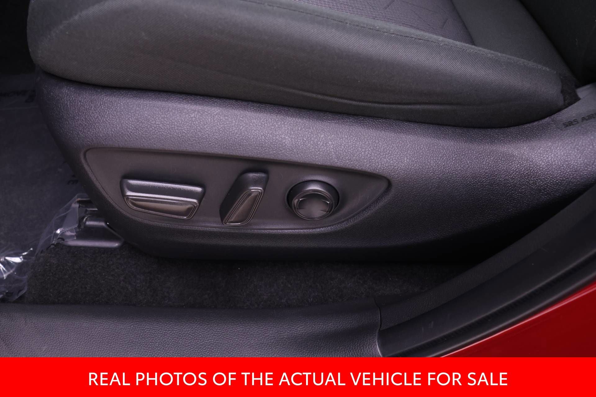 Certified 2025 Toyota RAV4 XLE image 10