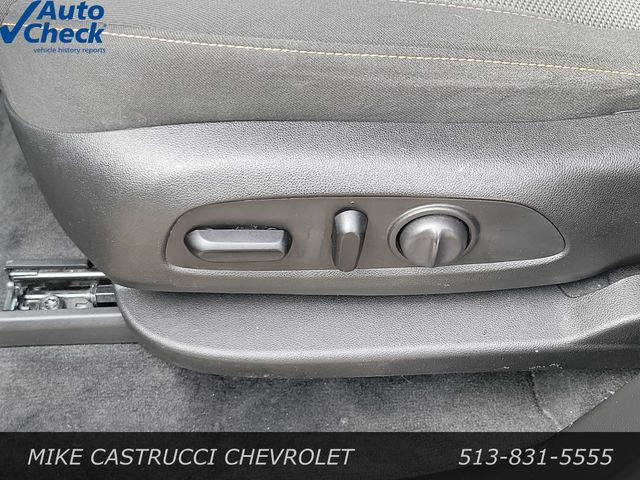 Used 2020 Chevrolet Traverse LT FWD image 24