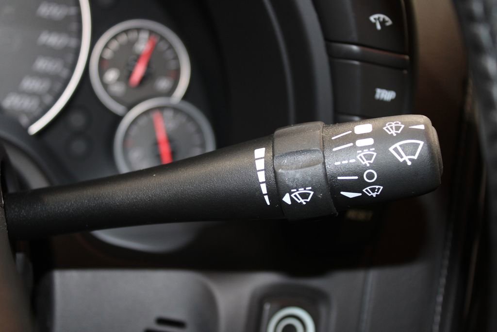 Used 2013 Chevrolet Corvette Coupe w/ 3LT Preferred Equipment Group image 31