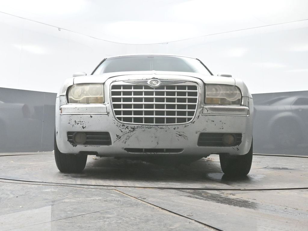 Used 2005 Chrysler 300 Touring w/ Sound Group image 24