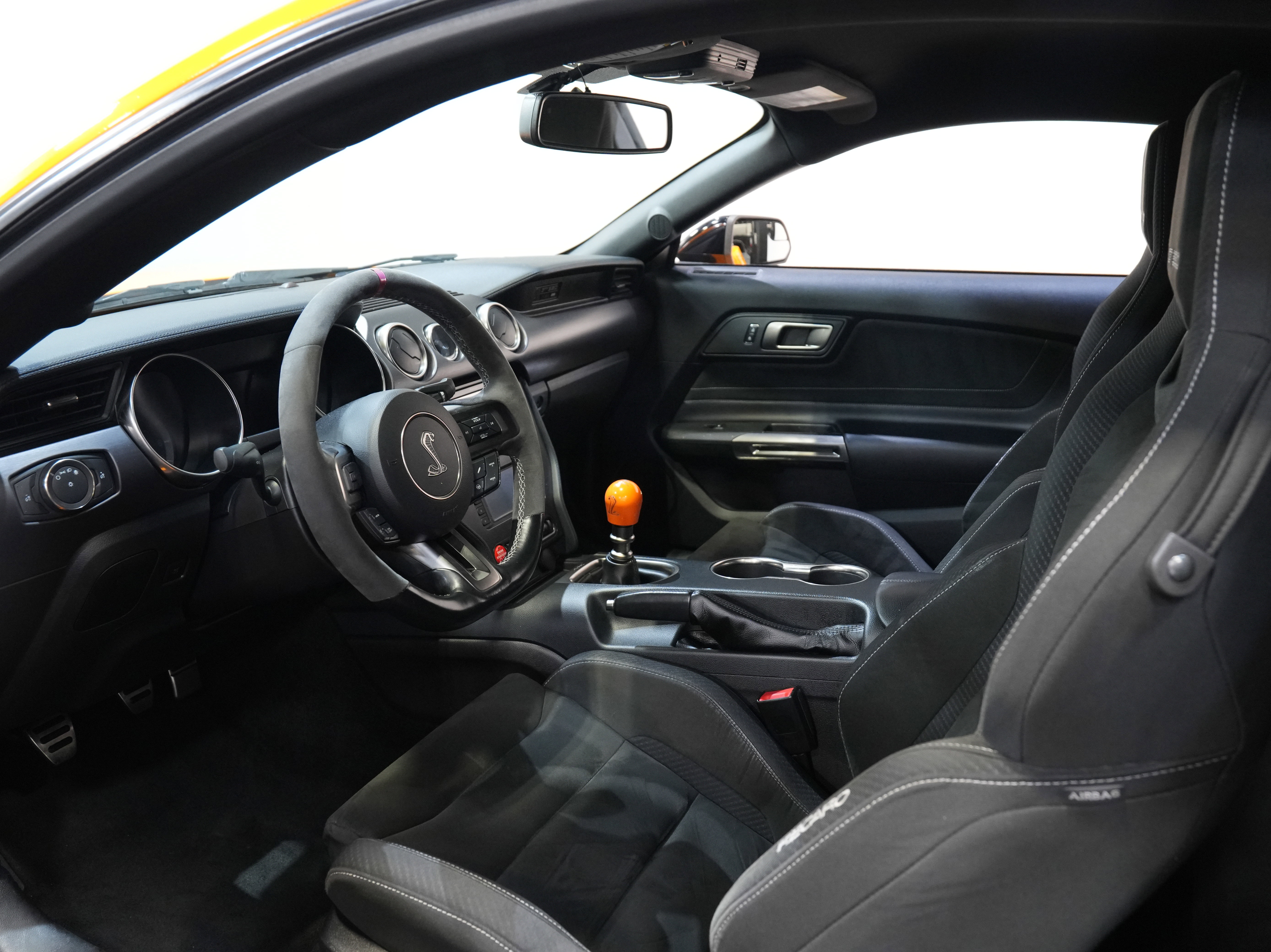 Used 2018 Ford Mustang Shelby GT350 image 29