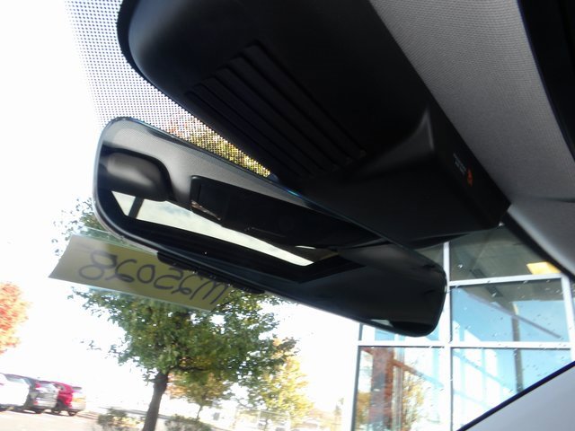 New 2025 Mitsubishi Outlander SE image 25