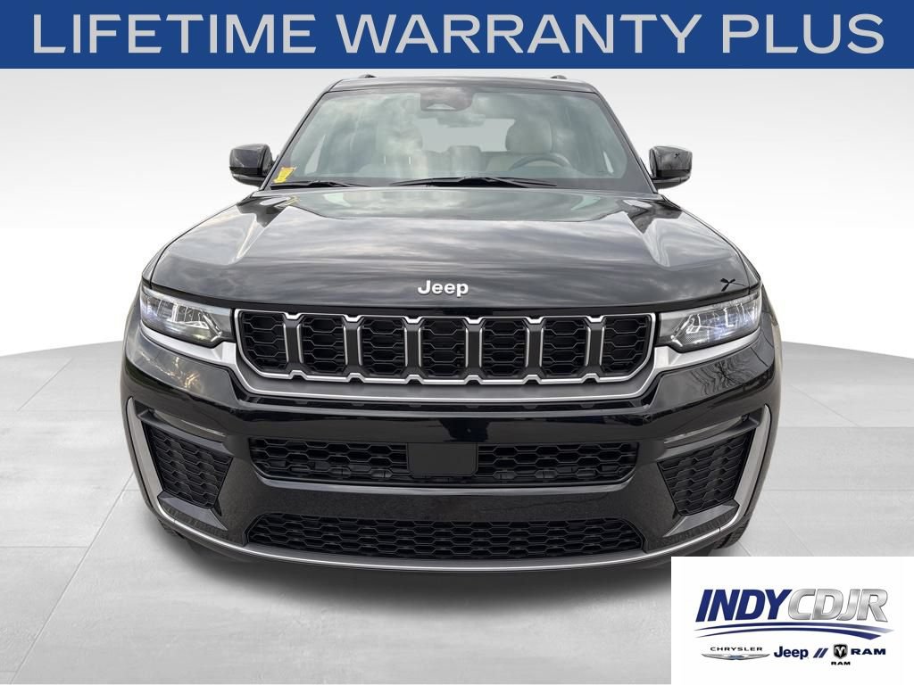 New 2026 Jeep Grand Cherokee Limited AWD/4WD image 2