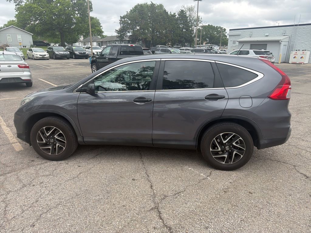 Used 2016 Honda CR-V SE image 1