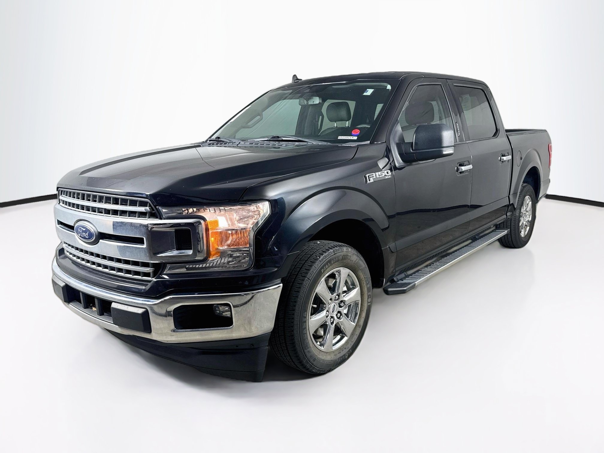 Used 2019 Ford F150 XLT w/ Equipment Group 302A Luxury RWD image 4