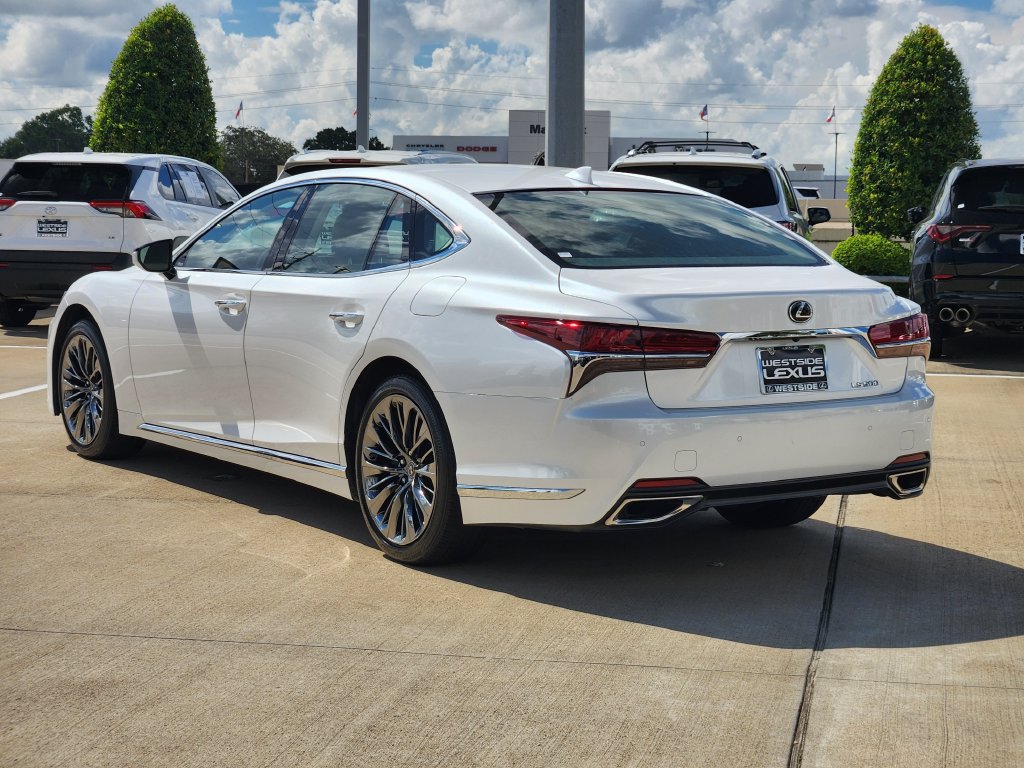 Used 2020 Lexus LS 500 w/ Accessory Package (Z2) RWD image 5