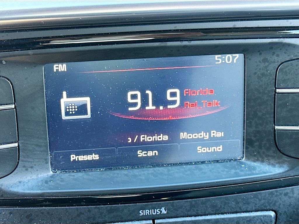 Used 2016 Kia Sorento EX w/ EX Premium Package image 14