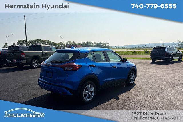 Used 2023 Nissan Kicks S FWD image 22