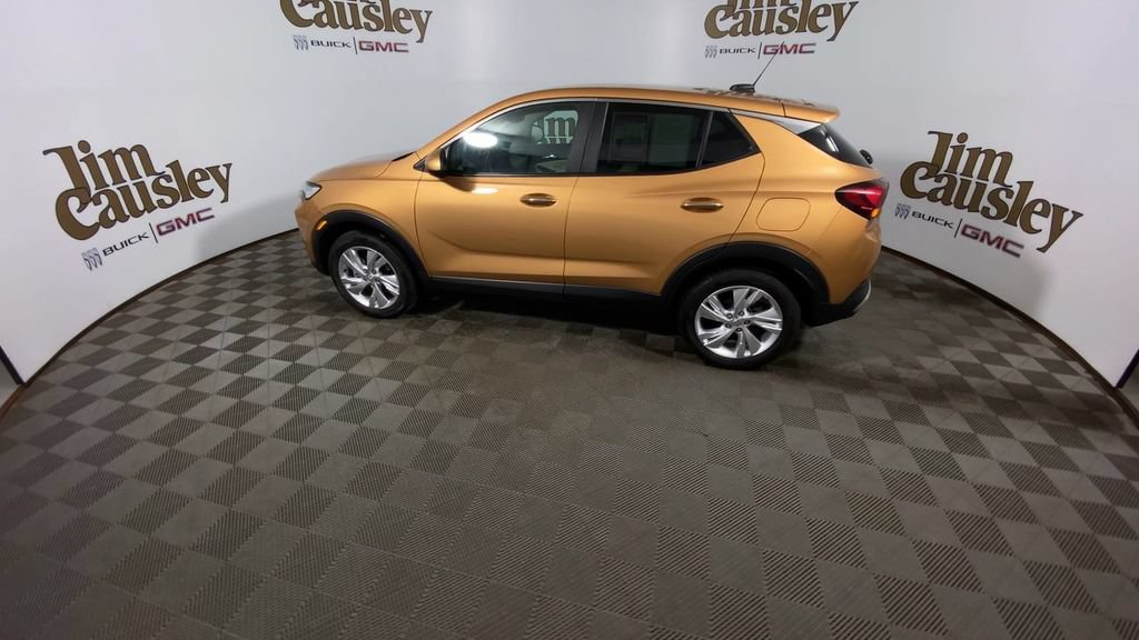Certified 2024 Buick Encore GX Preferred w/ Comfort Package AWD/4WD image 5