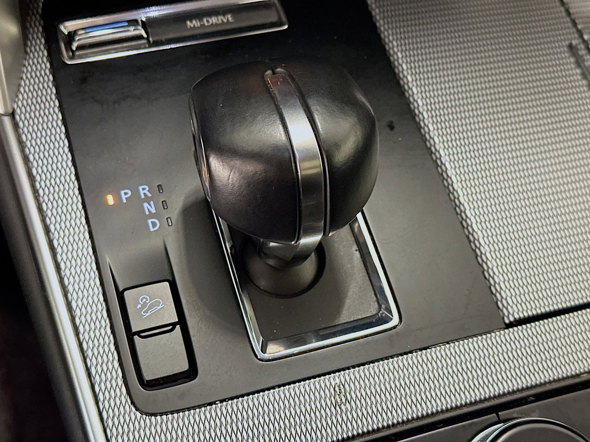 Used 2025 MAZDA CX-90 3.3 Turbo w/ Premium Sport Pkg image 25