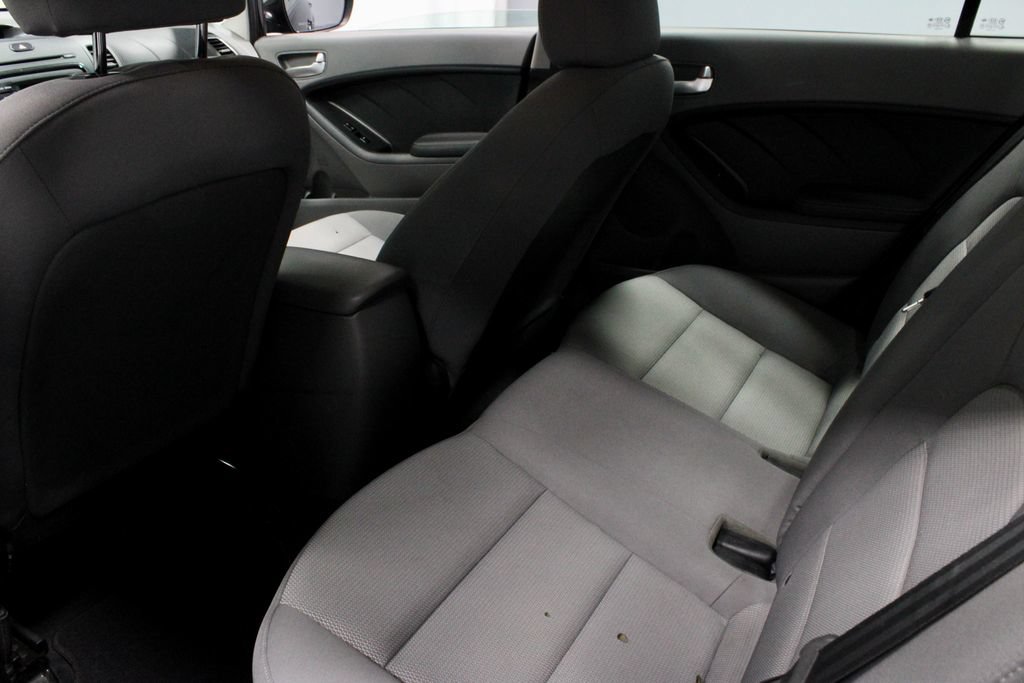 Used 2017 Kia Forte LX FWD image 20