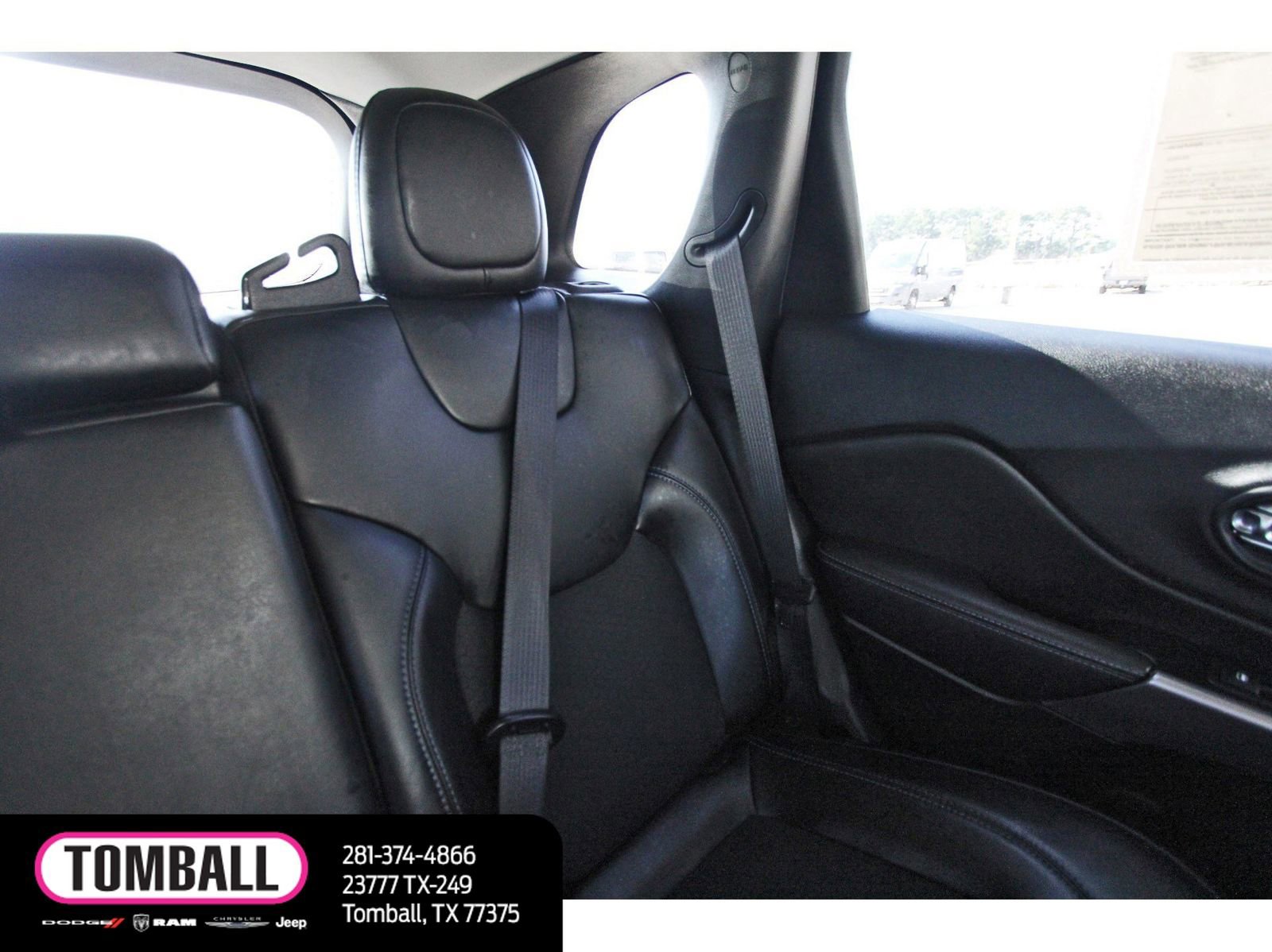 Used 2021 Jeep Cherokee Latitude Plus image 12