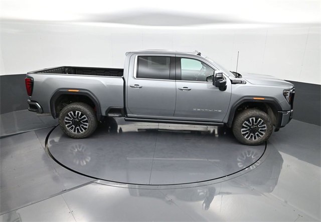New 2026 GMC Sierra 3500 Denali Ultimate image 16