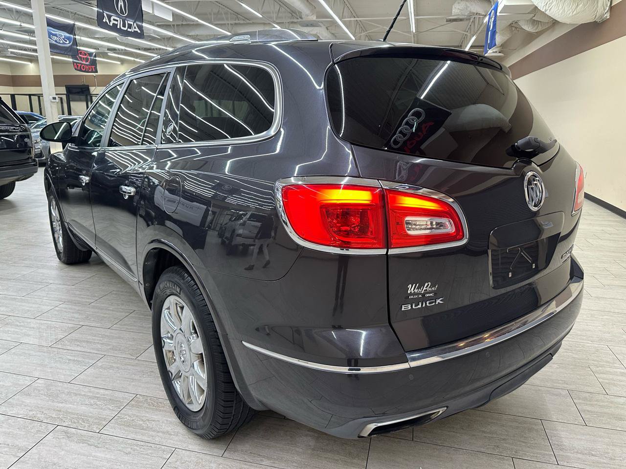 Used 2015 Buick Enclave Leather AWD/4WD image 9