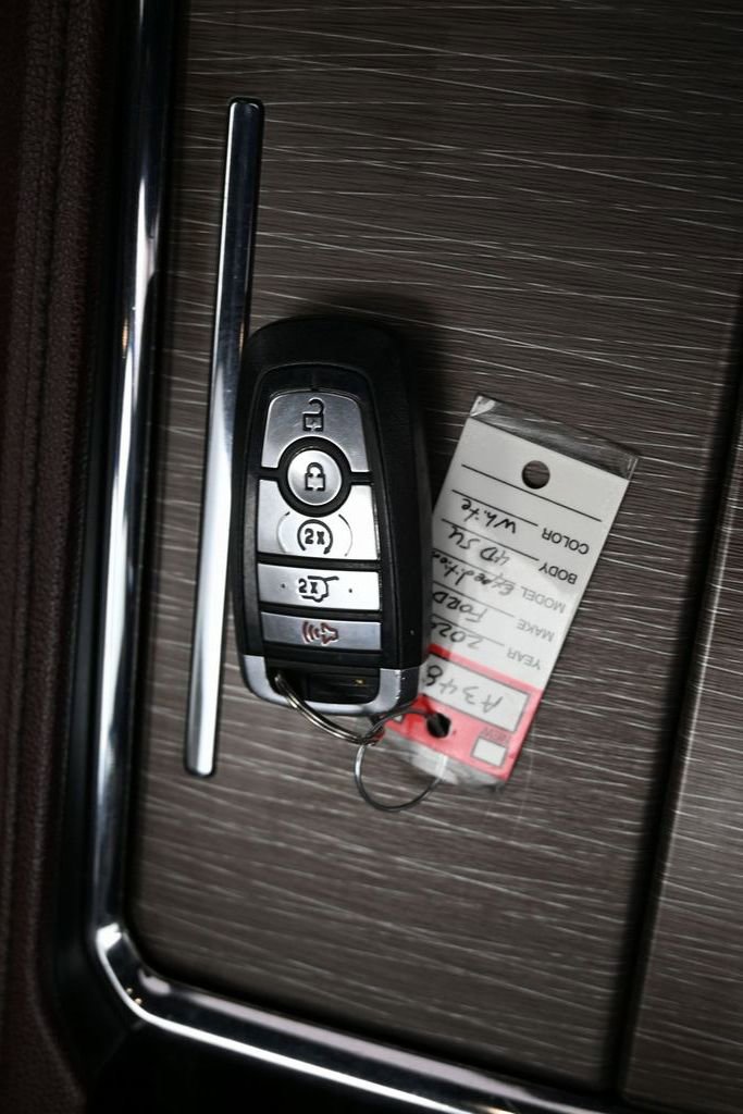 Used 2024 Ford Expedition Max Limited image 31