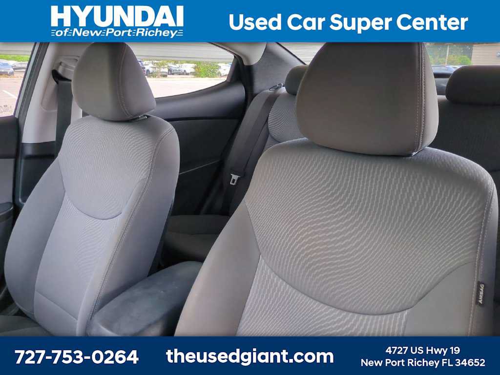 Used 2016 Hyundai Elantra SE FWD image 7