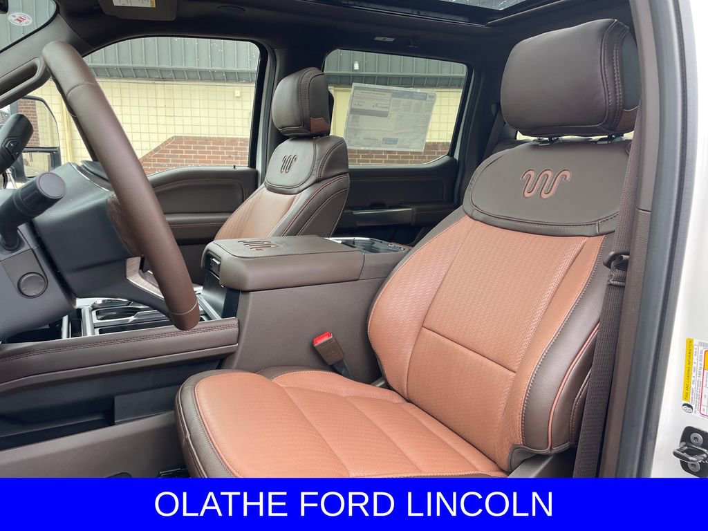 New 2026 Ford F250 King Ranch w/ Chrome Package AWD/4WD image 15