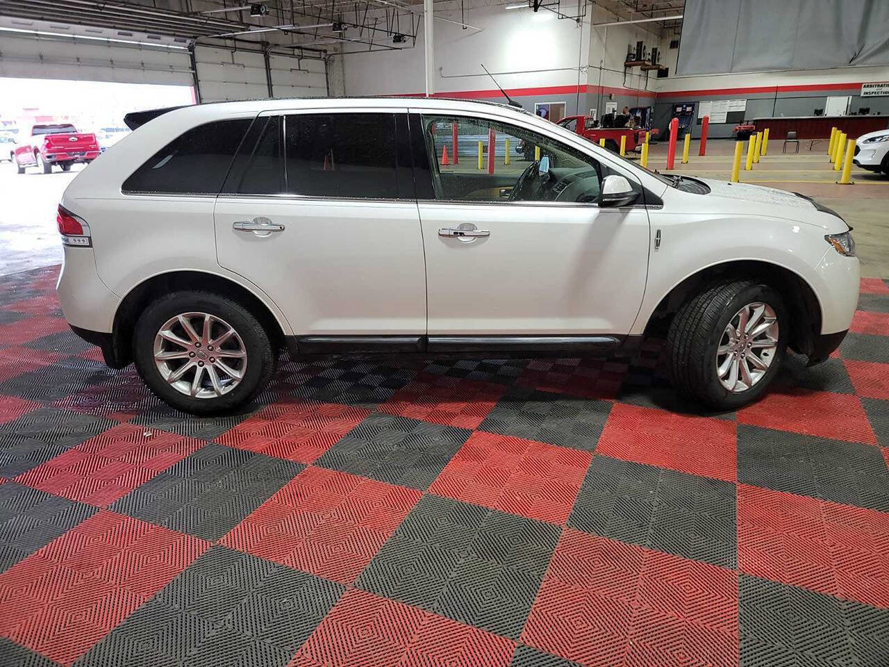 Used 2013 Lincoln MKX AWD