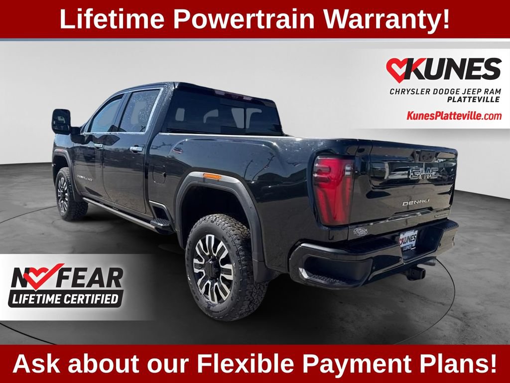 Used 2025 GMC Sierra 3500 Denali Ultimate AWD/4WD image 8