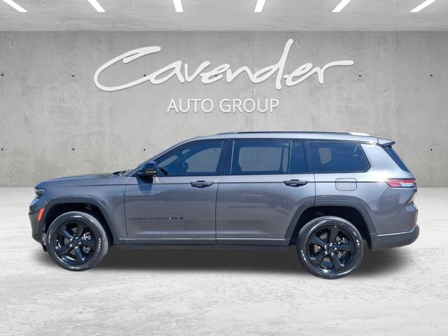 Used 2023 Jeep Grand Cherokee L Altitude AWD/4WD image 16