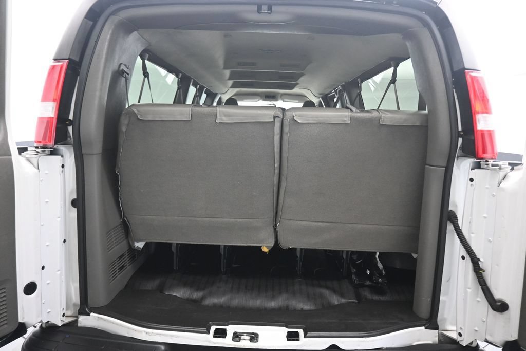 Used 2023 Chevrolet Express 3500 LS RWD image 41