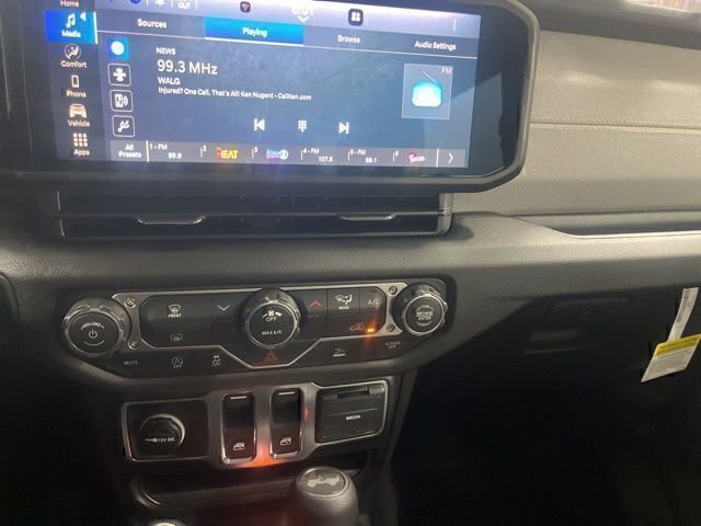 New 2026 Jeep Wrangler Sport image 18