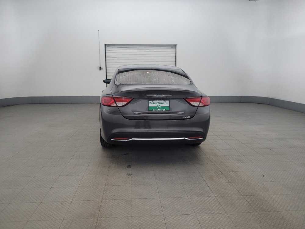 Used 2015 Chrysler 200 Limited image 6
