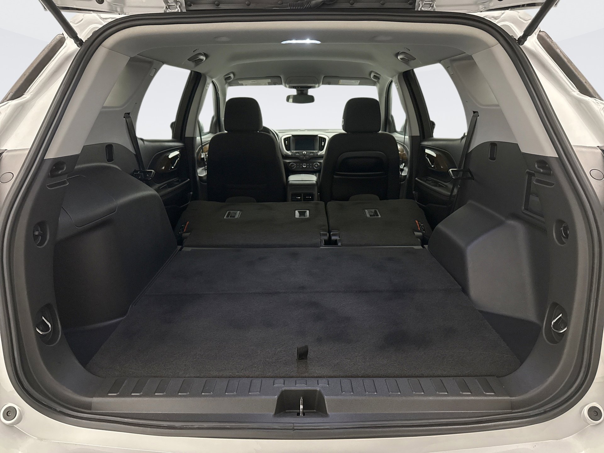 Used 2020 GMC Terrain SLE w/ Driver Convenience Package image 20