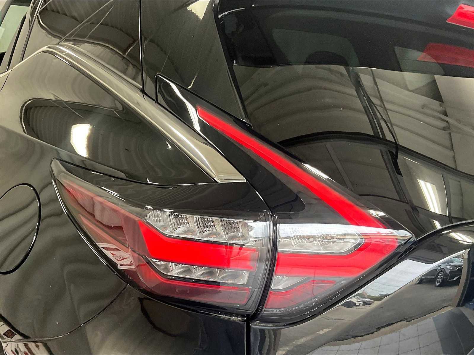 Used 2021 Nissan Murano SL w/ SL Moonroof Package image 34