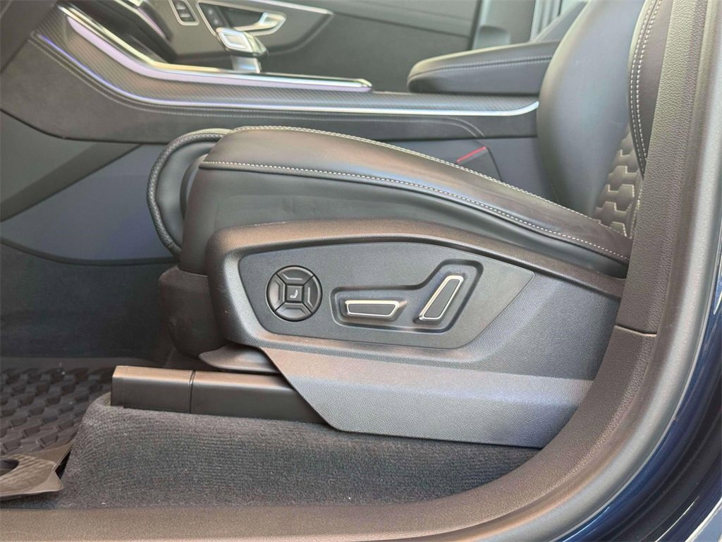 Used 2024 Audi RS Q8 image 9