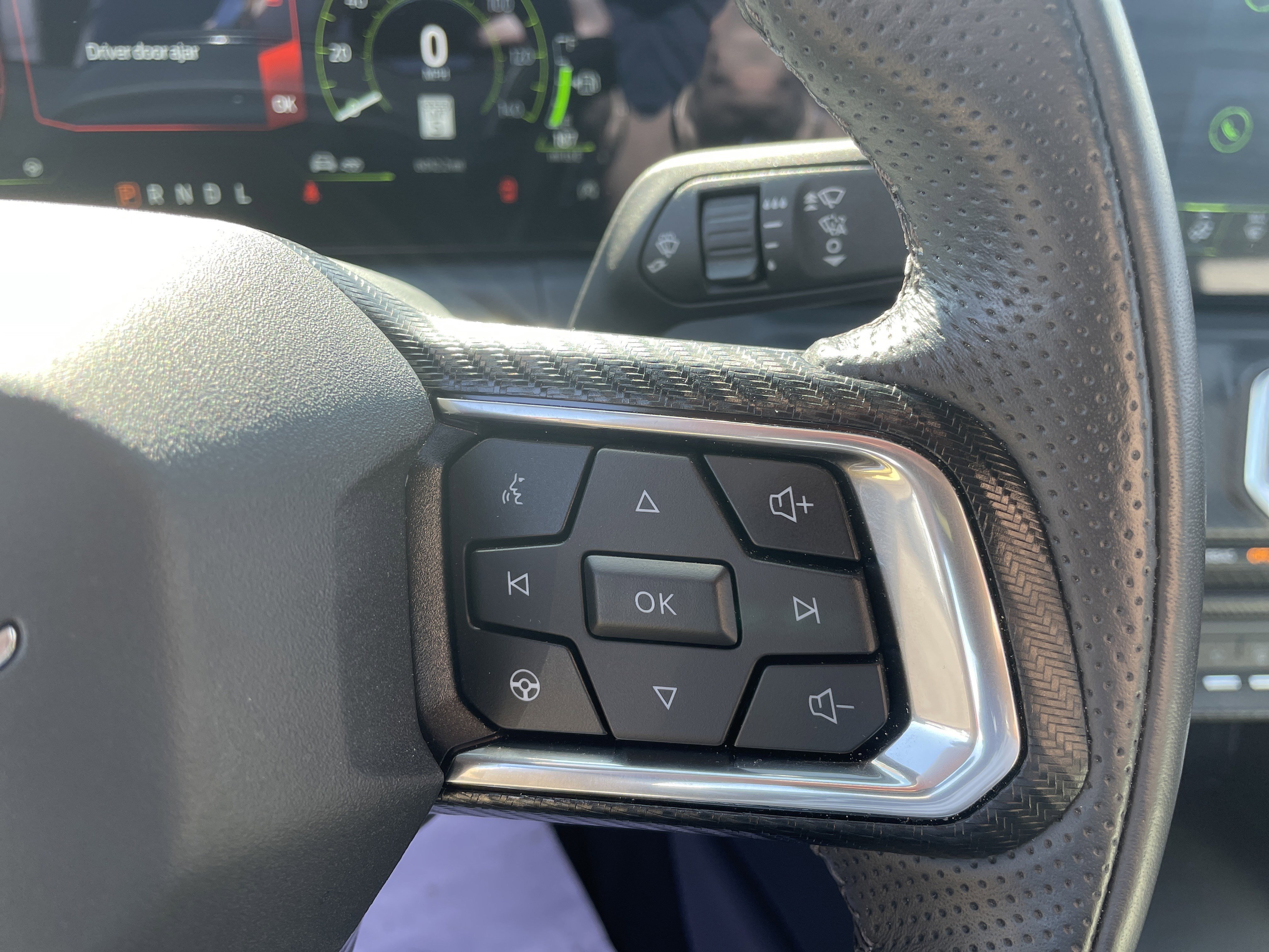 Used 2025 Ford Mustang Premium image 13