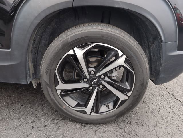 Used 2021 Chevrolet TrailBlazer RS w/ Sun and Liftgate Package image 26