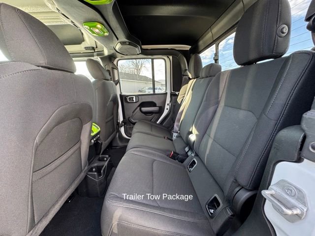 Used 2022 Jeep Gladiator Sport image 19
