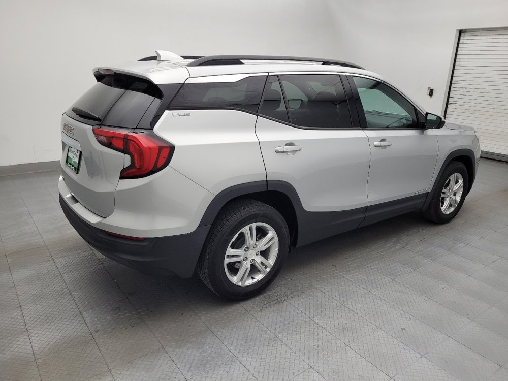 Used 2020 GMC Terrain SLE w/ Driver Convenience Package FWD image 10