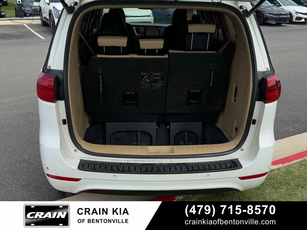 Used 2016 Kia Sedona EX FWD image 7