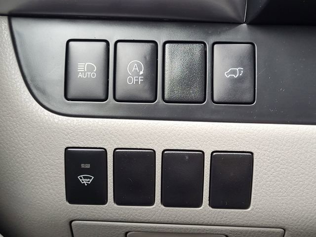 Used 2017 Toyota Highlander XLE AWD/4WD image 23