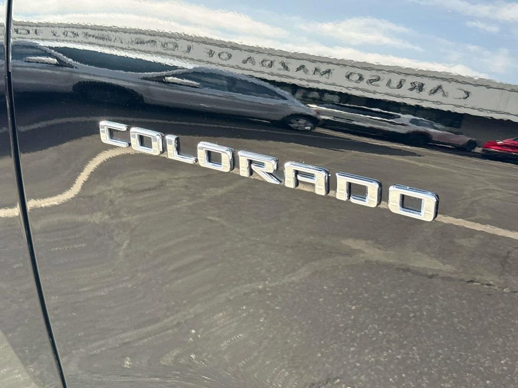 Used 2024 Chevrolet Colorado W/T image 8