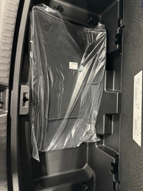 New 2026 Chevrolet Traverse High Country w/ LPO, Floor Liner Package image 45