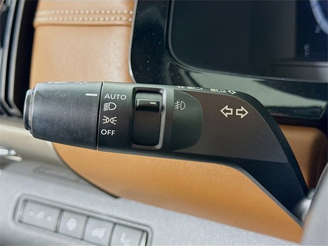 Certified 2023 Nissan Pathfinder Platinum image 15