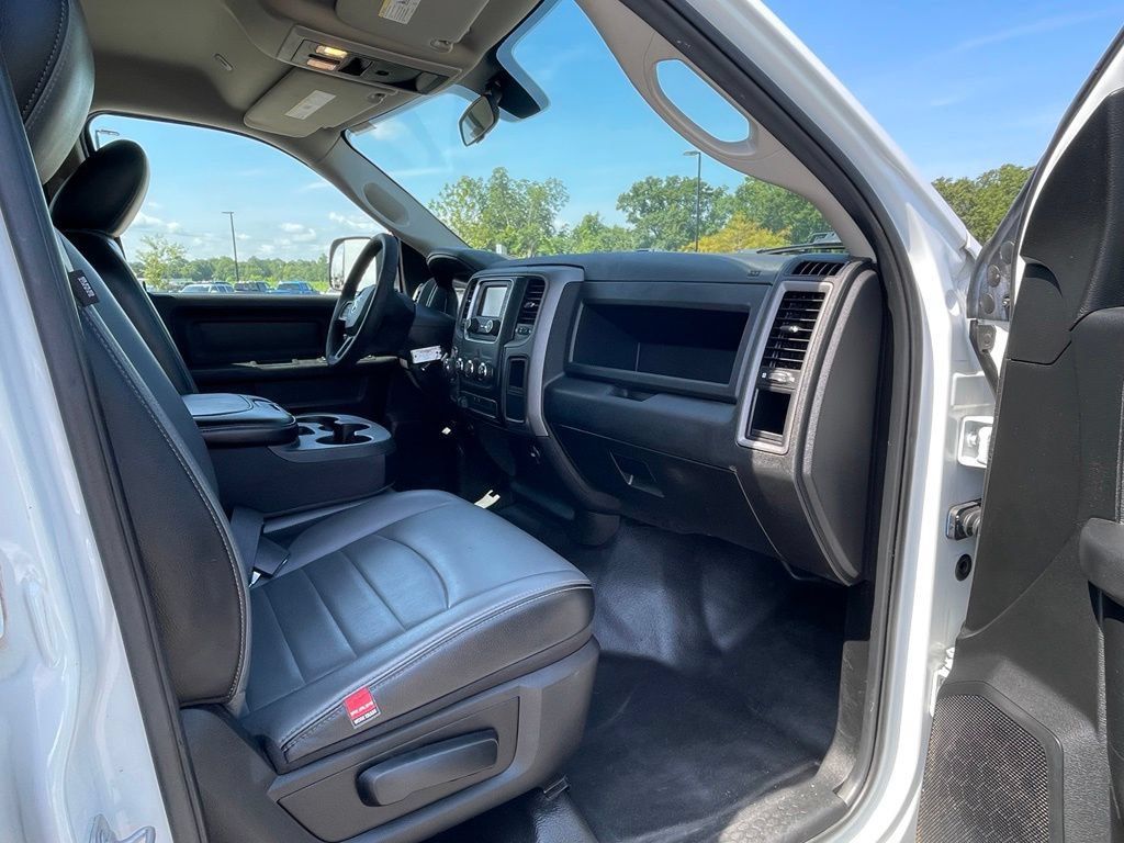Certified 2022 RAM 1500 Tradesman w/ Chrome Appearance Group AWD/4WD image 36