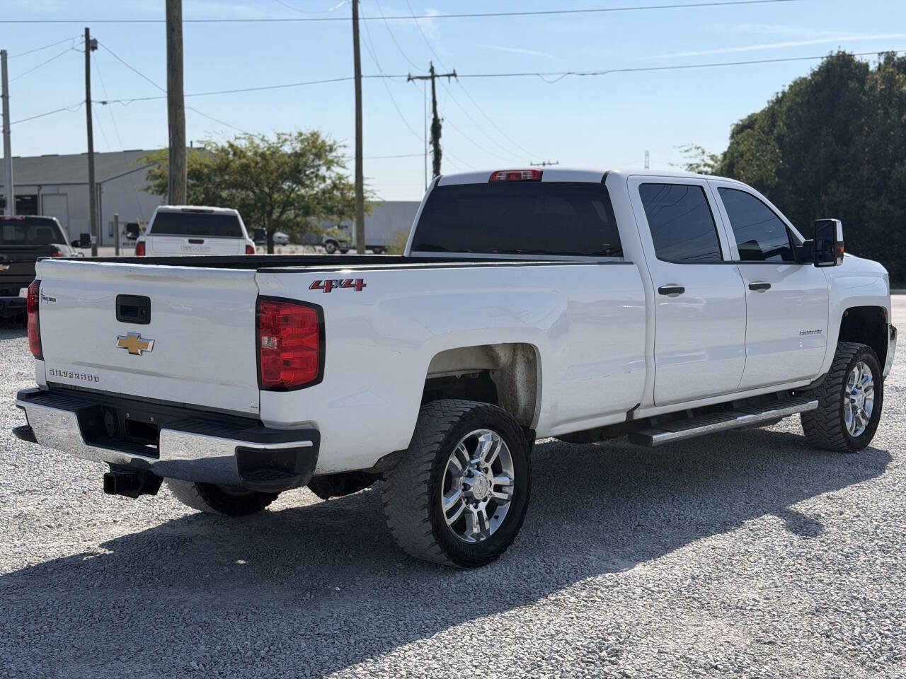 Used 2018 Chevrolet Silverado 2500 W/T w/ WT Convenience Package AWD/4WD image 5