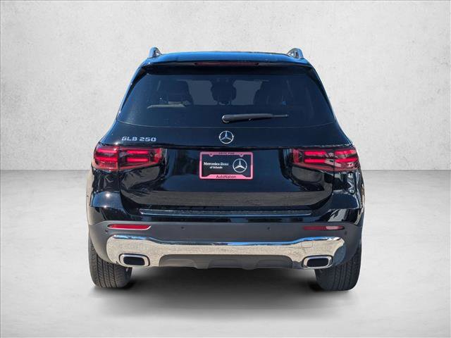 New 2026 Mercedes-Benz GLB 250 image 8