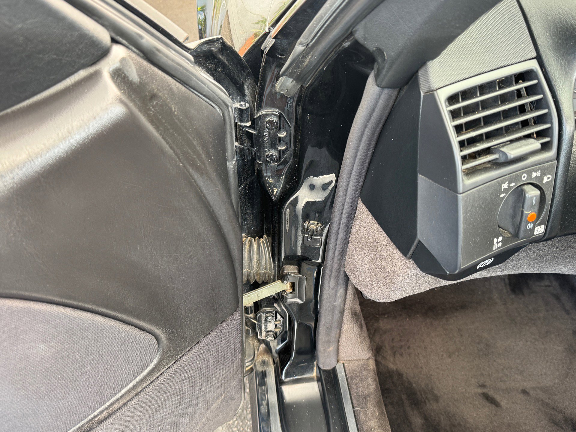 Used 1999 Mercedes-Benz SL 500 image 38