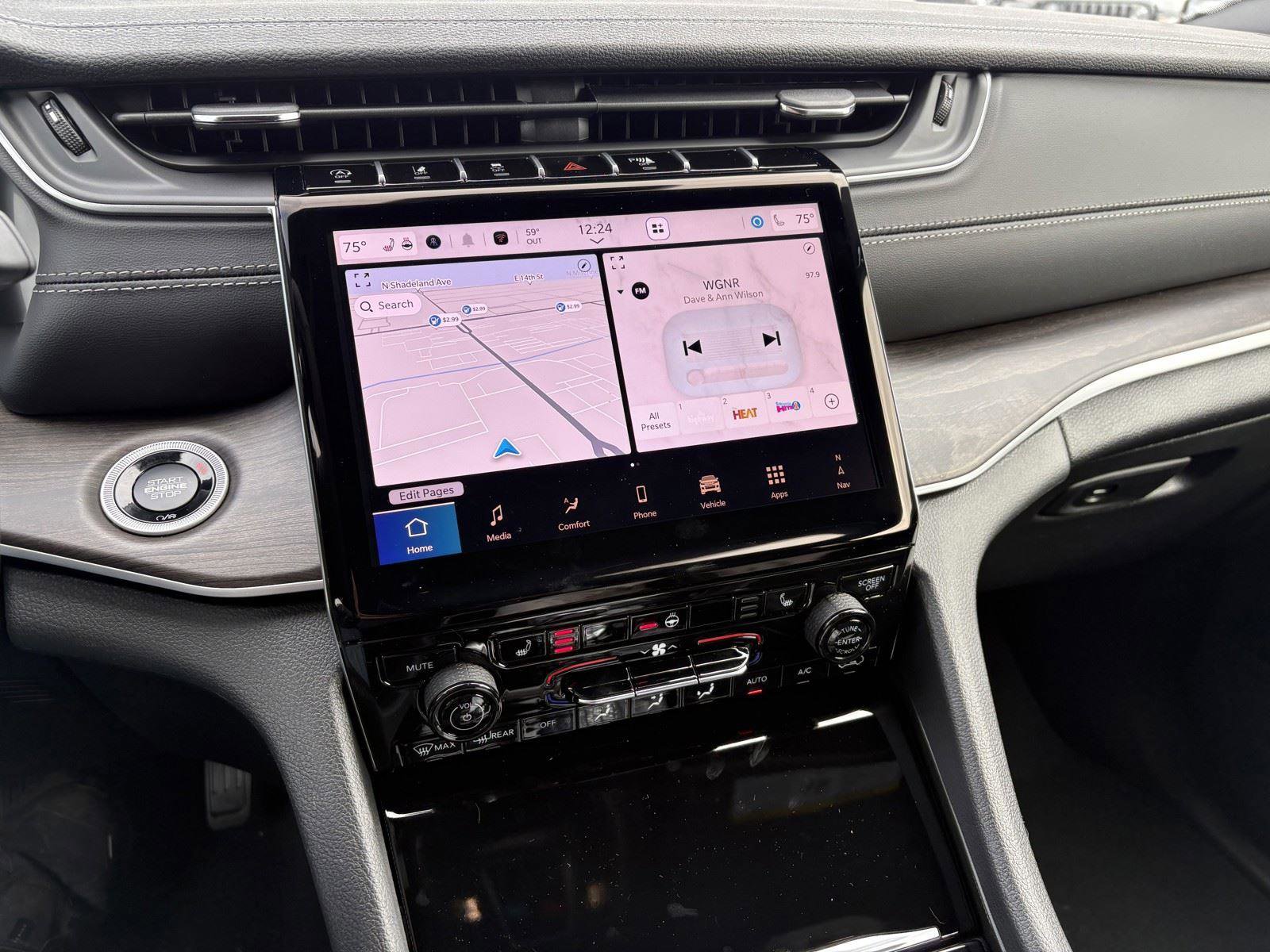 New 2025 Jeep Grand Cherokee L Limited w/ Trailer Tow Package image 17